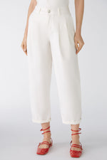 Oui Off White Relaxed Fit Cropped Trousers
